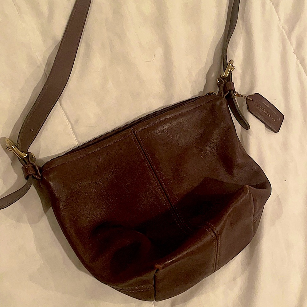 Vintage Chocolate brown coach small shoulder bag